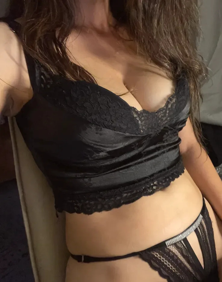 Denise, 33