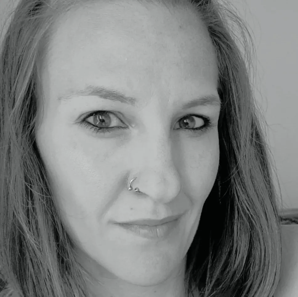 Hannah, 38