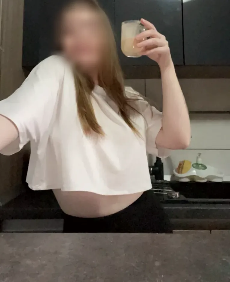 Sanae, 27