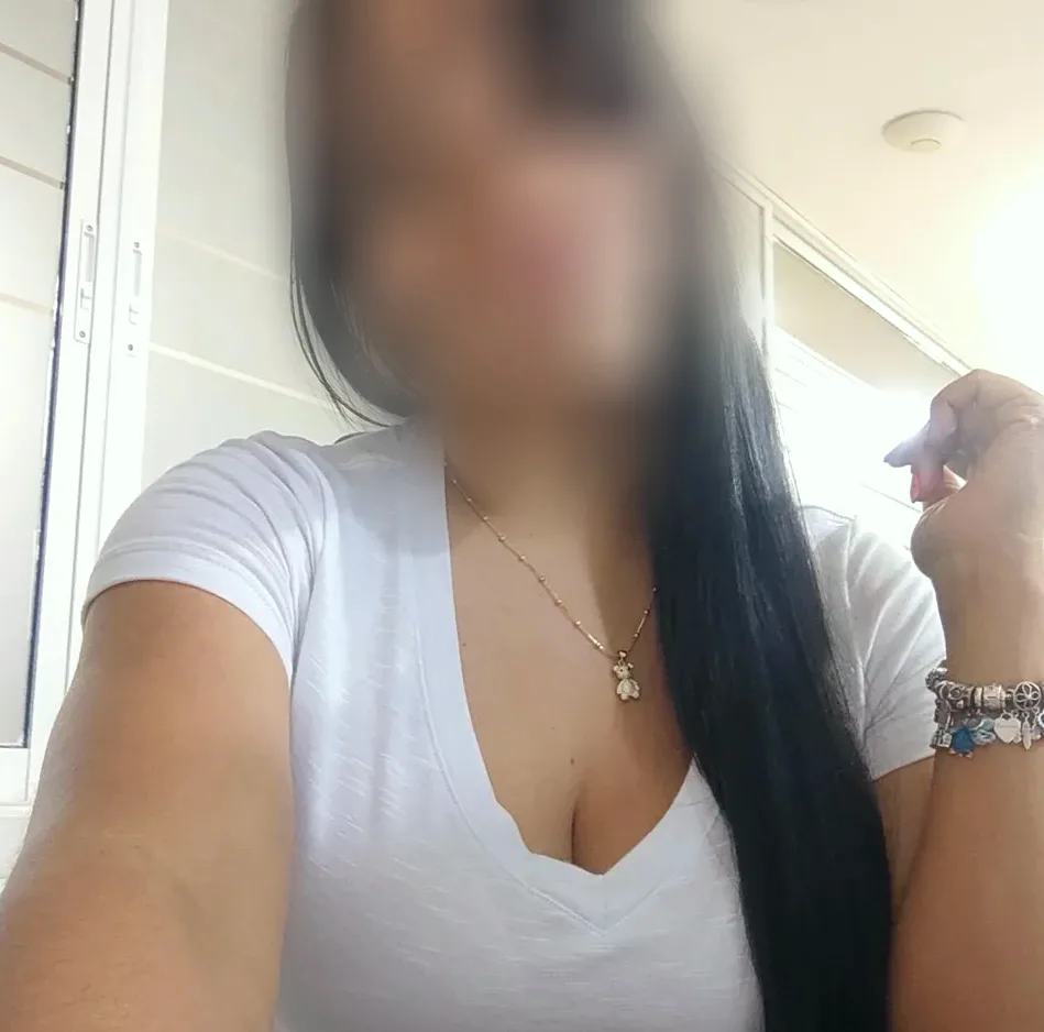 Sanne, 35